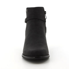MOON BLACK